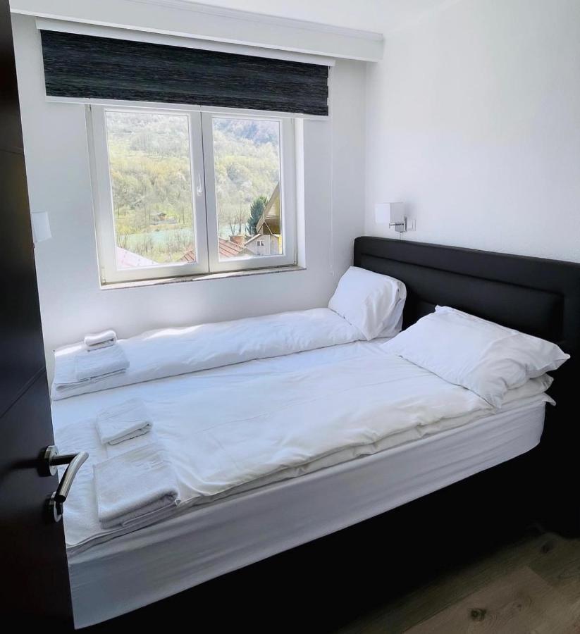 Gorazde Hotel Casablanca מראה חיצוני תמונה