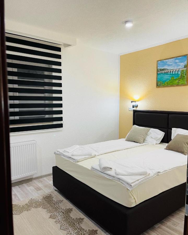 Gorazde Hotel Casablanca מראה חיצוני תמונה